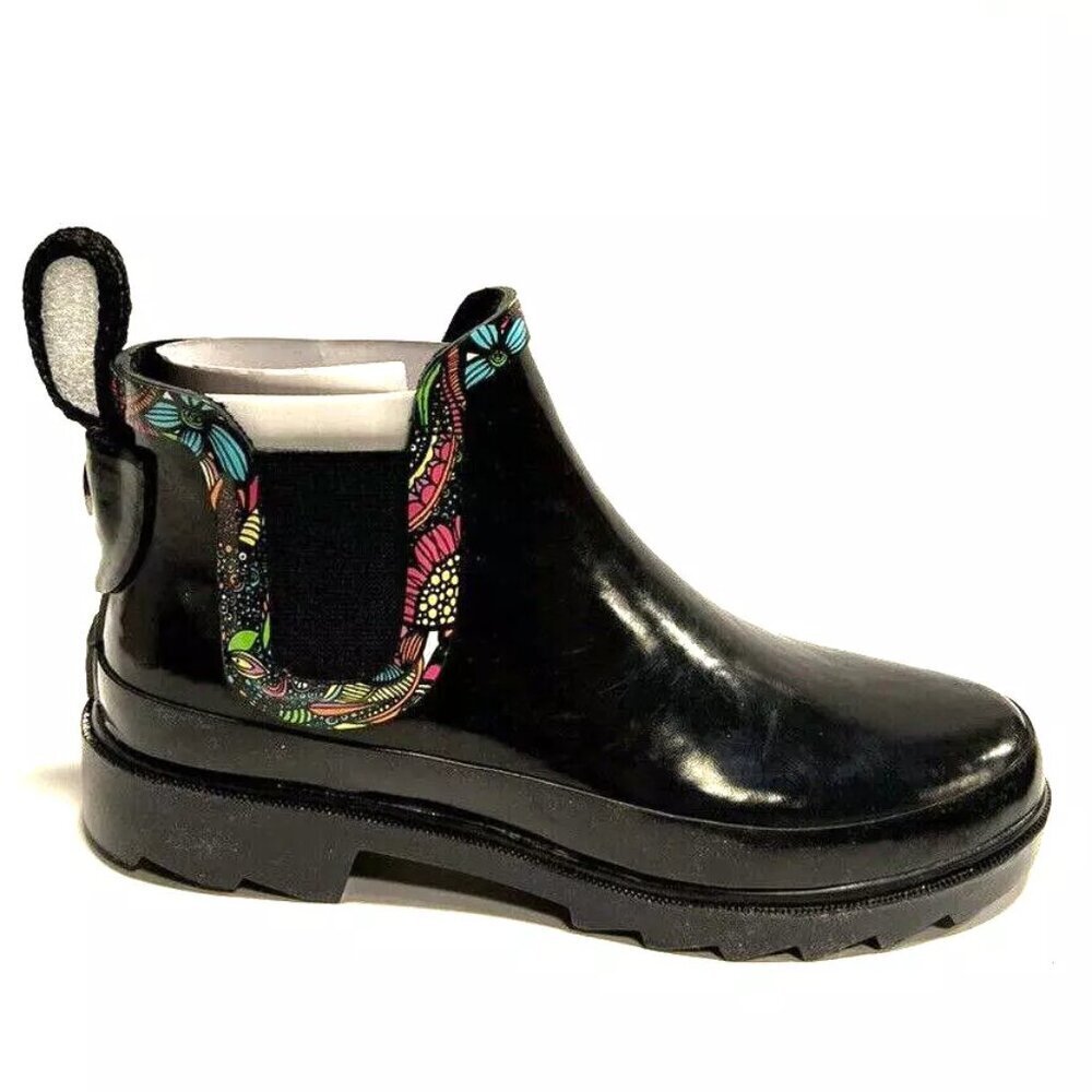 Sakroots Women's Rhyme Rain Boot Black, Size 6 M